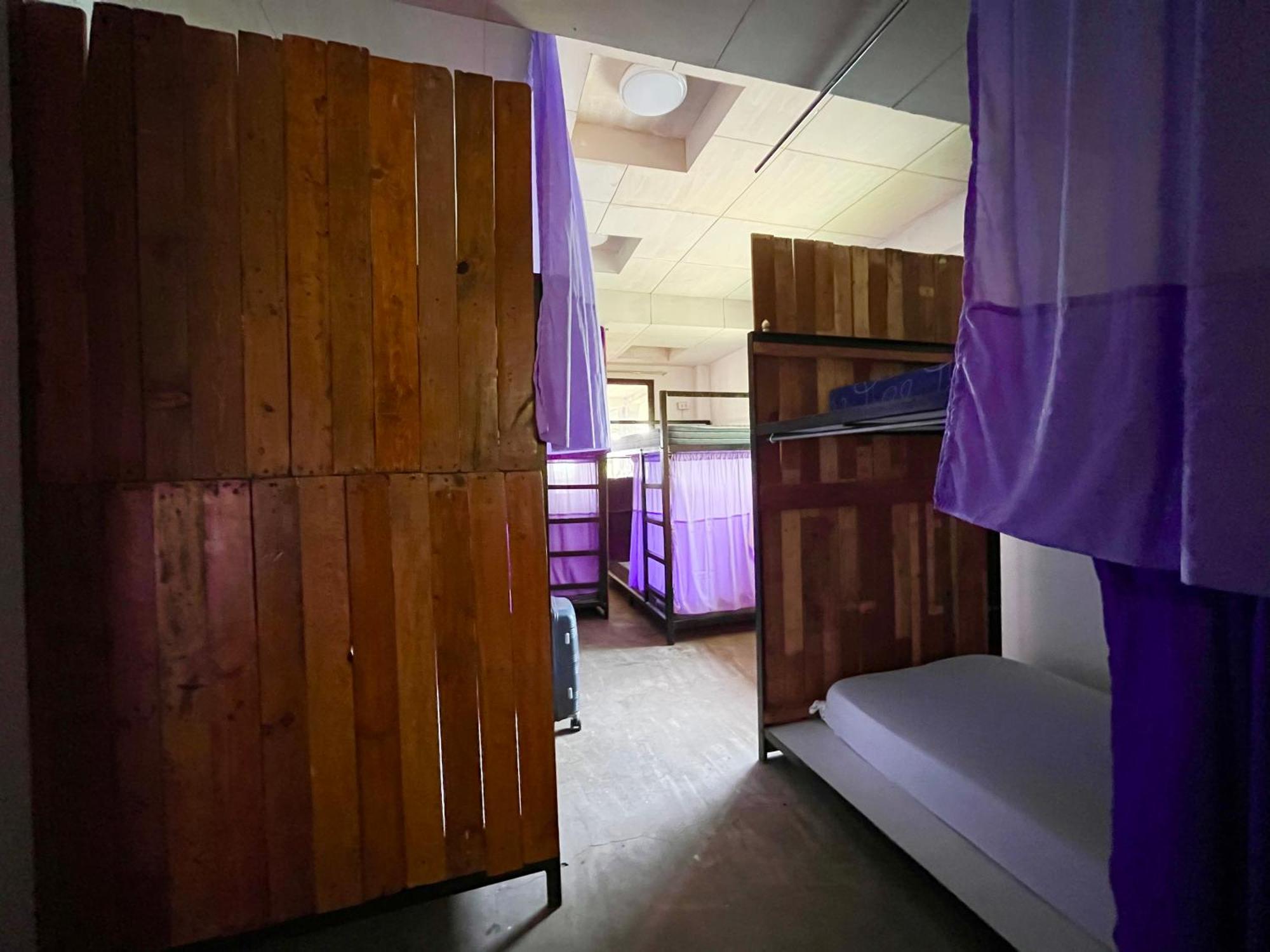 Uncharted Hostel Puerto Galera Exteriér fotografie